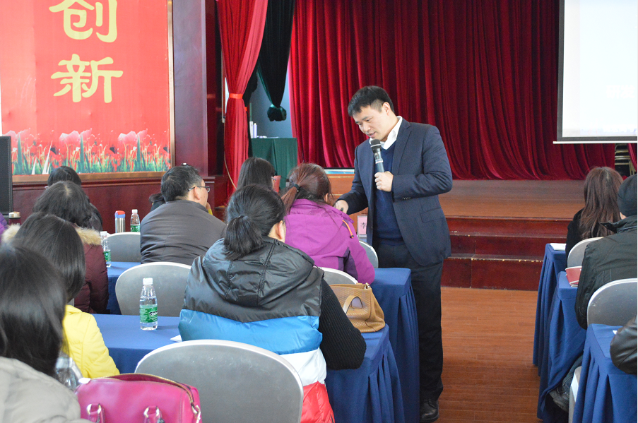 李老师现场互动.png